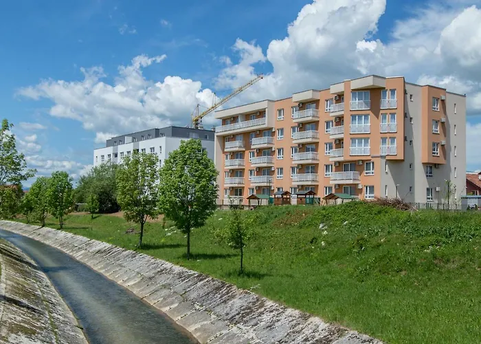 Malak Apartments
